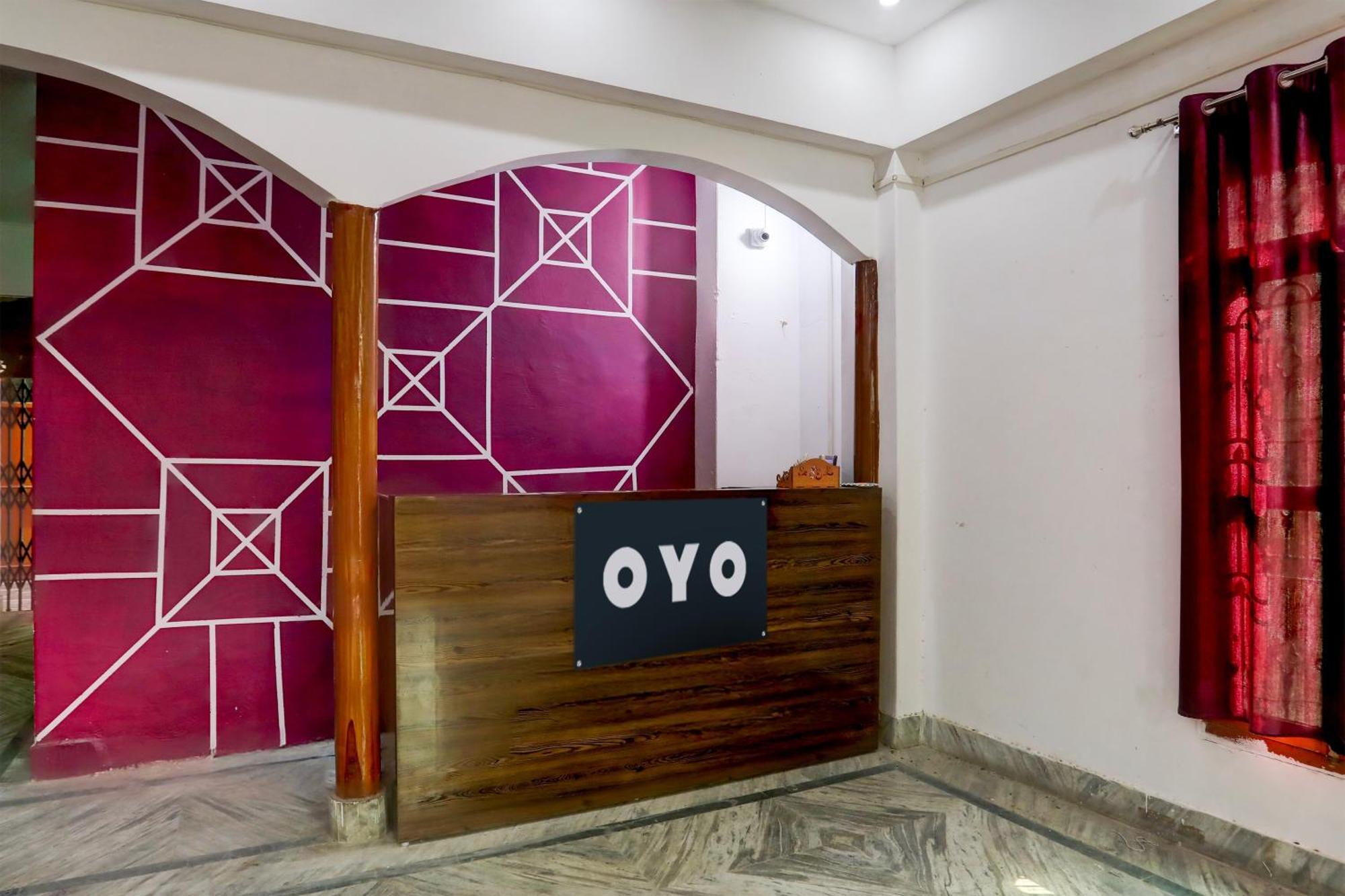 Hotel O The Relax In Varanasi Exterior photo